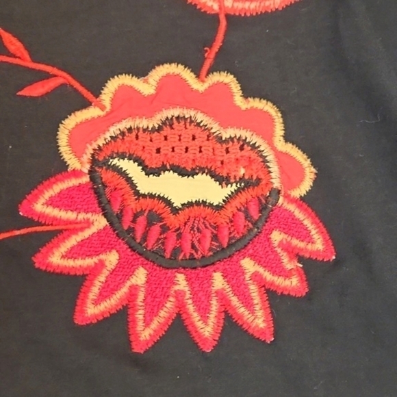 Womens Indigo Moon black too with unique floral embroidery size M. - Picture 10 of 14